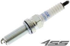 Spark plug NGK Iridium SILMAR9B9 (95399)